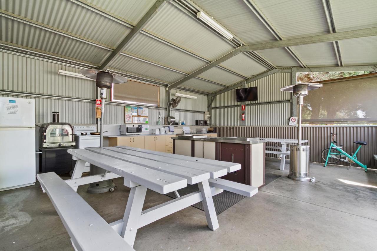 Traralgon Lifestyle Village Екстер'єр фото